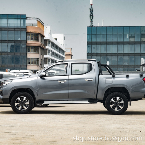 High Performance Changan Truck Lander Pickup Auto Changan Sport Utility Kaicene F70 High Performance Chinese Pickup Vehicle